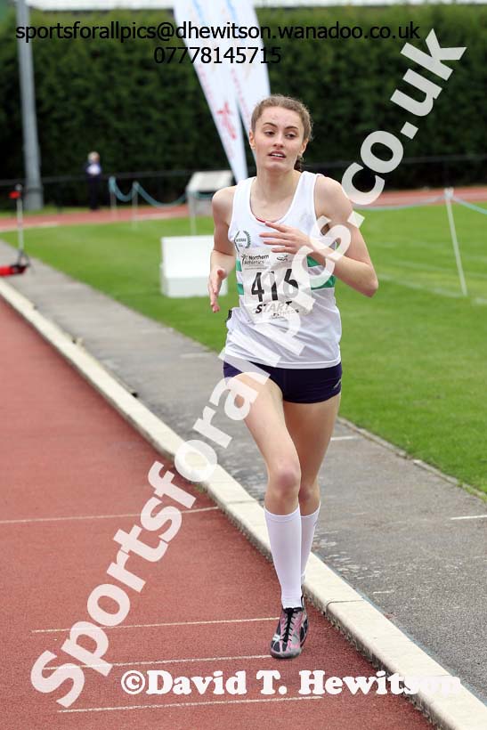 Under-17 womens 1500 metres, Northern Under-15 and under-17 Championships, Wigan. Photo: David T. Hewitson/Sports for All Pics